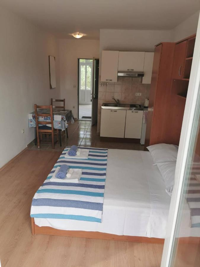 Zrnovo Vita Apartments מראה חיצוני תמונה
