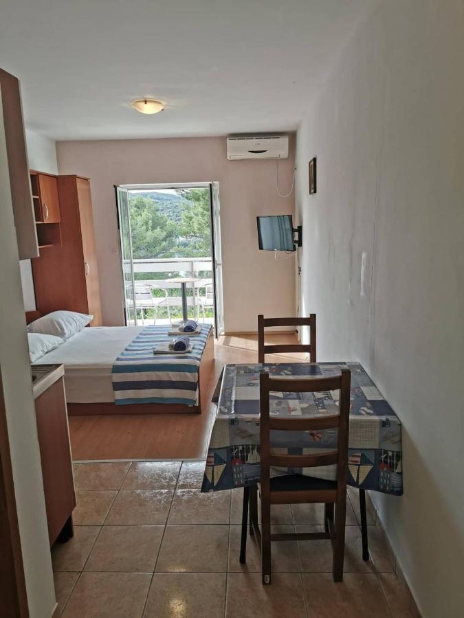 Zrnovo Vita Apartments מראה חיצוני תמונה
